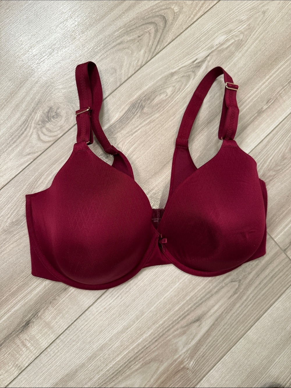 Vanity Fair Deep Wine Seamless Molded Bra -38E(38DD)